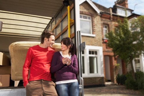 Transparent man and van pricing for local Highbury removals