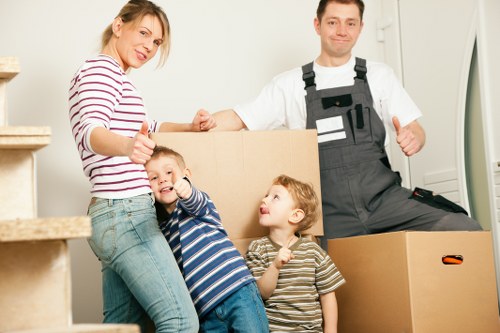 Urban moving support for homes and businesses in Highbury